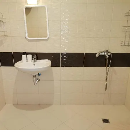 Family Amadeus Lux アパート